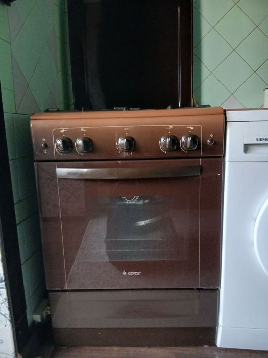 Продается газ плита Gefest состояние отличное