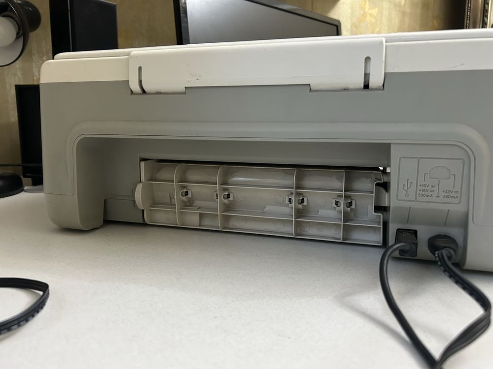 Принтер  HP Deskjet F388 All-in-one