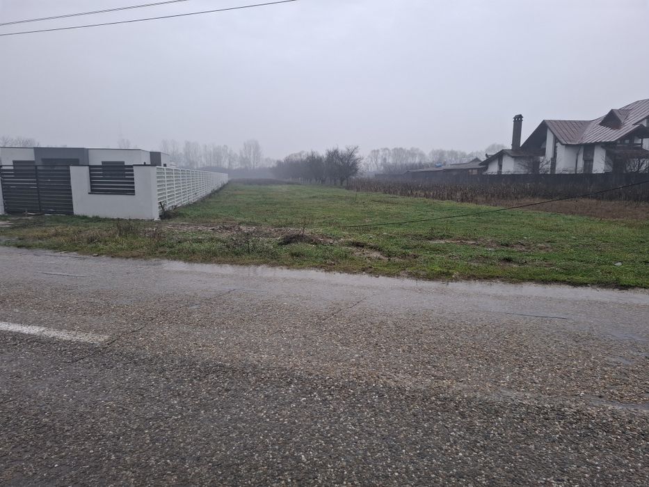 Teren intravilan Danesti 4 km Targu Jiu