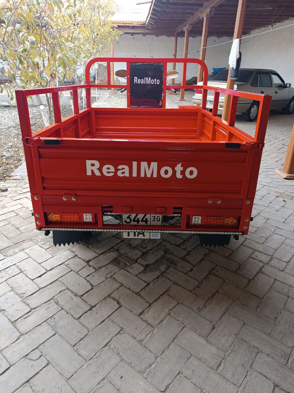 Real Moto mototsikl