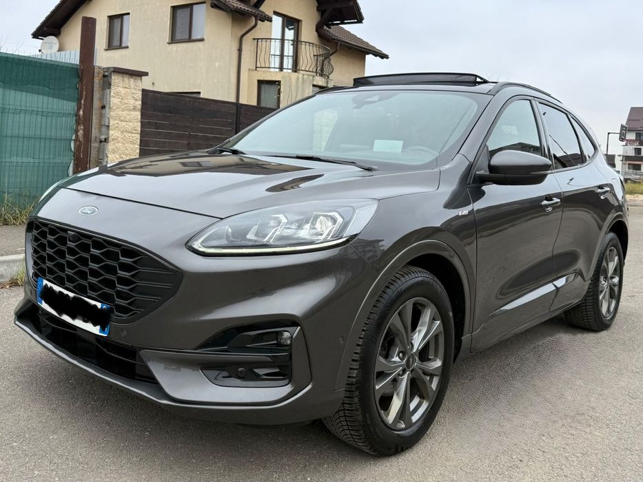 Ford Kuga ST-line,trapă,head-up,alkantara,cameră față-spate,keyless,lane,side as