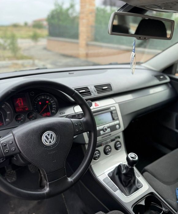 Vând Volkswagen Passat B6 1.9 2007!