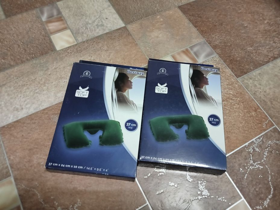 Подушка надувная на шею новая