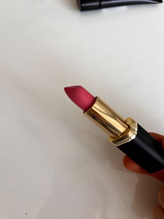 Палитра сенки за очи FOREVER FLAWLESS REGAL ROMANCE и червило Loreal