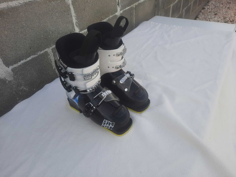 Ски обувки 22,0-22,5см. Atomic Waymaker Jr