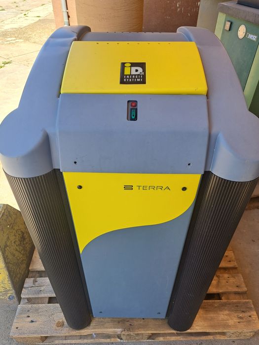 Pompa de căldură apă apă 12-14 kw