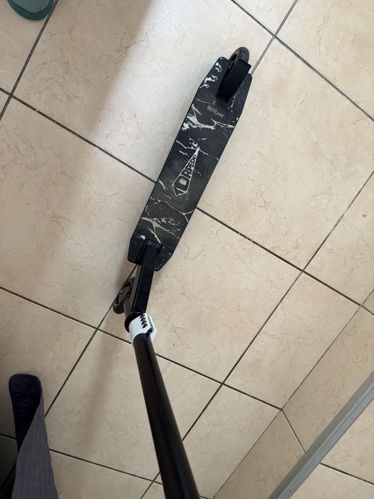 Trotinetă Freestyle Street Surfing TORPEDO White Crack 2024