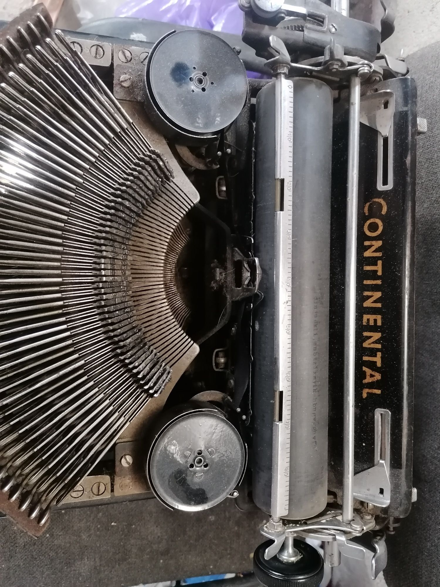 Continental masina de scris veche