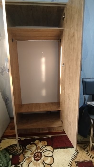 Срочно продается шкаф и кровать