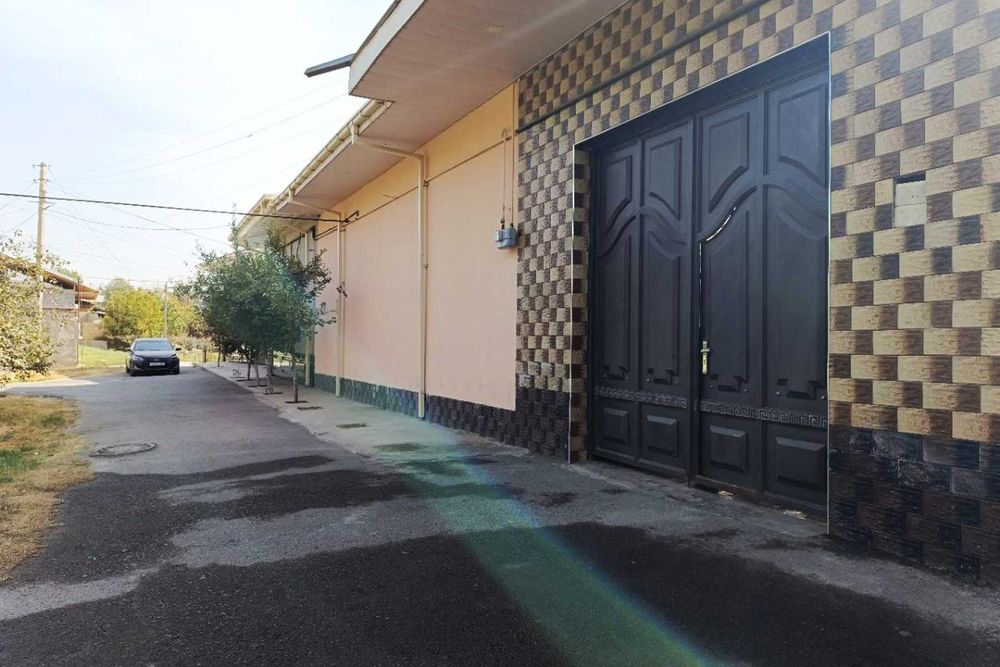 Продается дом в Самарканде, ориентир — ДЭУ Академический лицей.