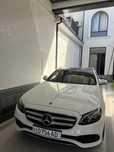 Mersades benz E 200.213