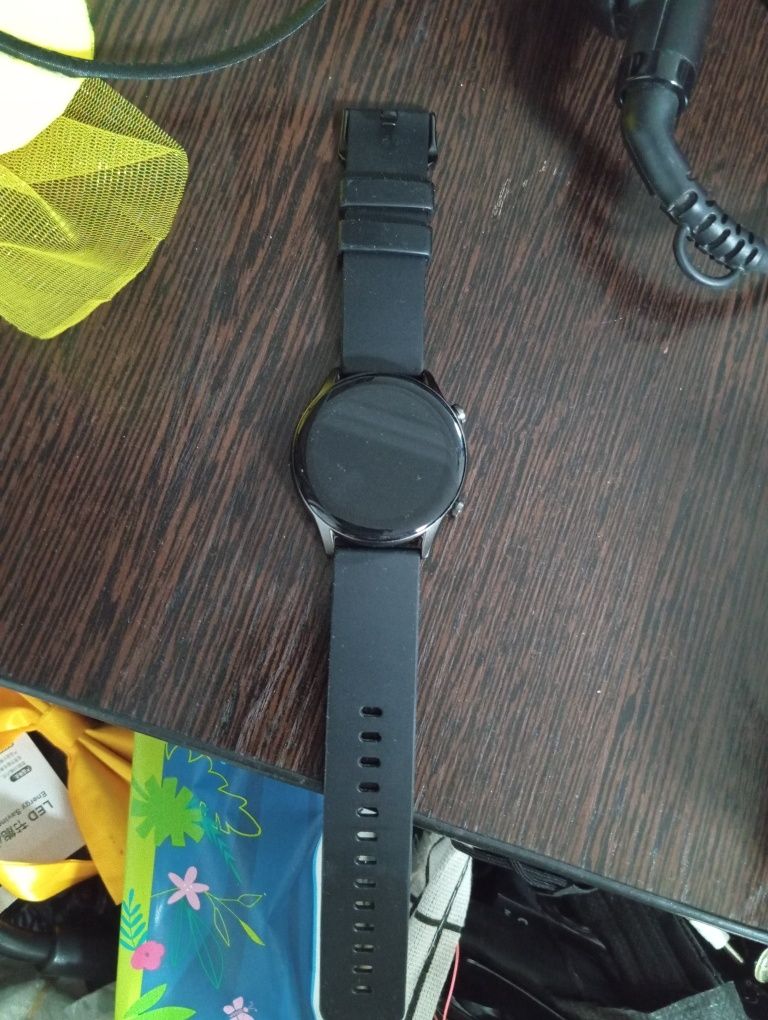 Продам смарт часы xiaomi