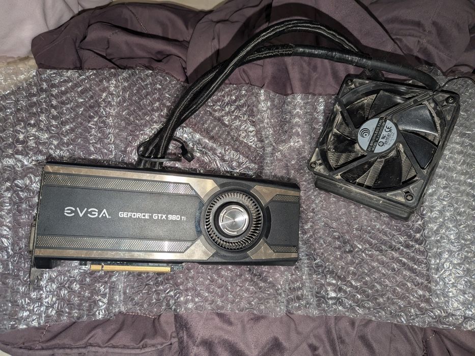 GeForce GTX 980 ti 6gb с водяным охлаждением