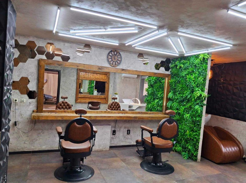 Дава се под наем  в София, Витоша -  кв.м за 1020 € - Снимка #1