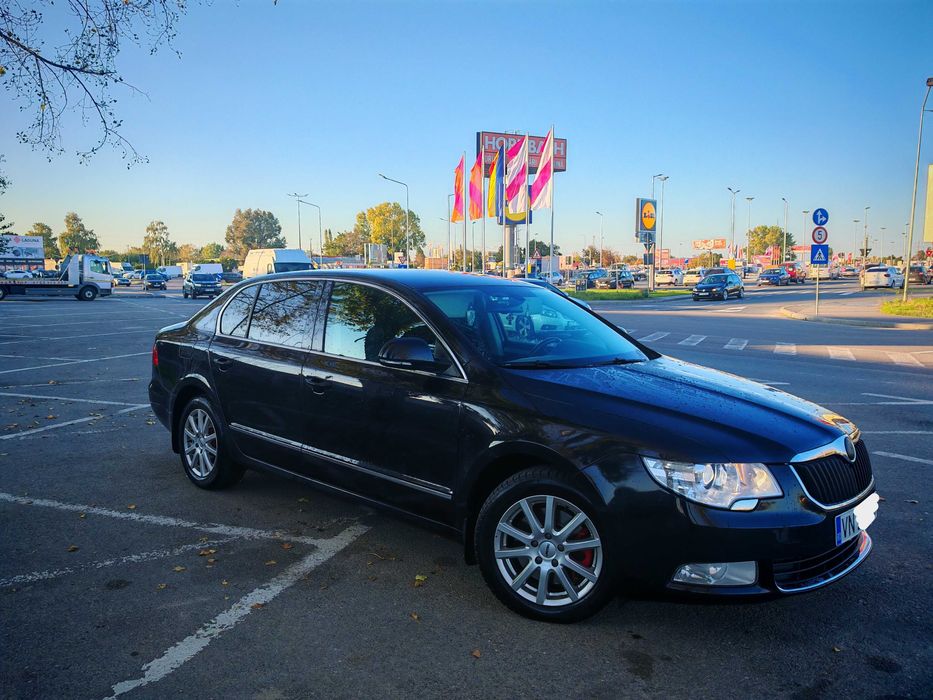 Vând Skoda Superb 2 II