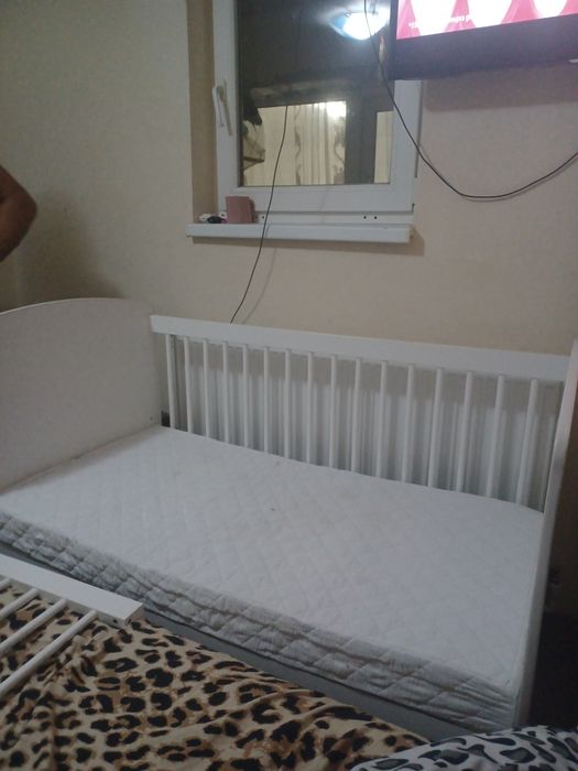 Vând patut nou nefolosit