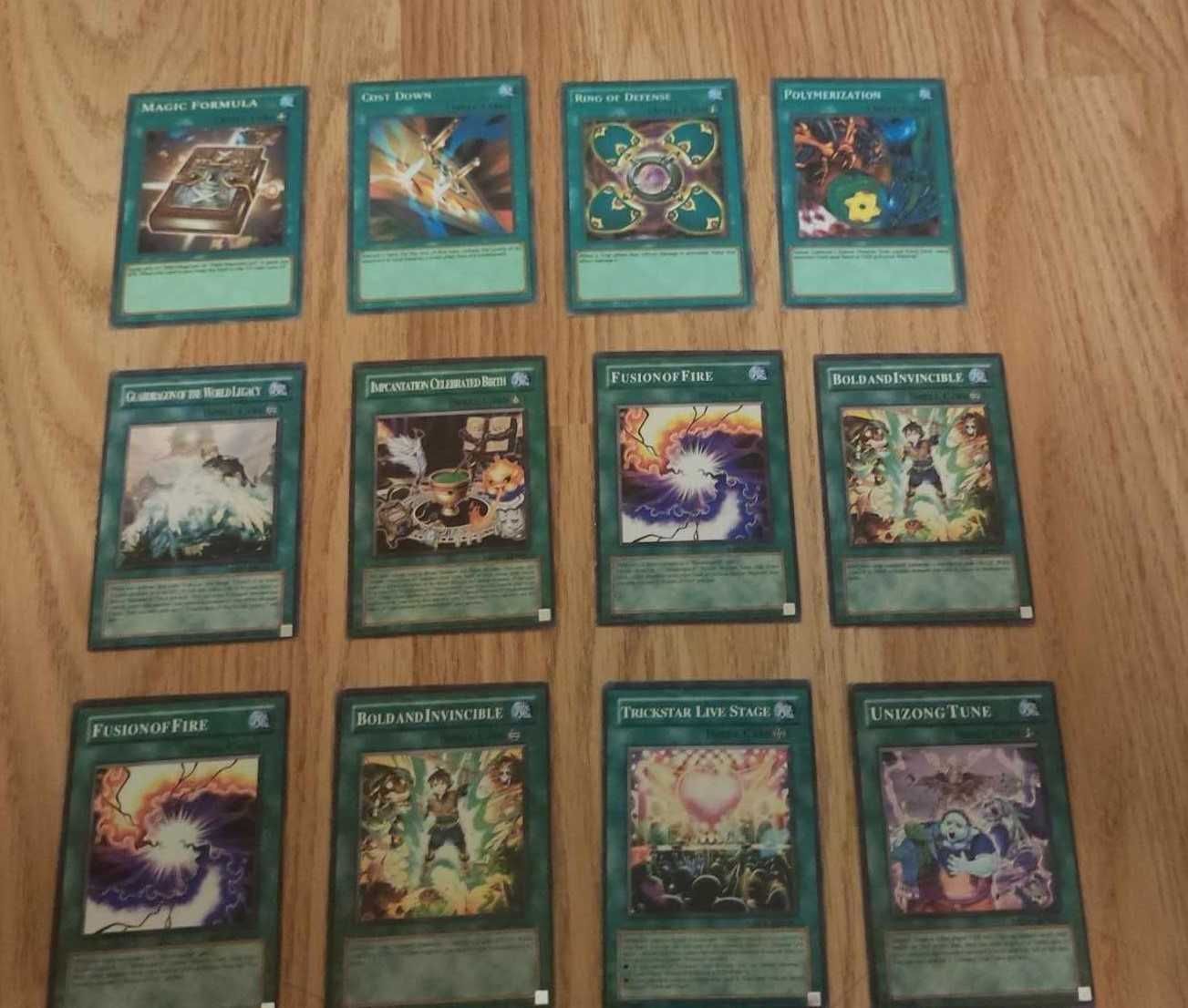 Продавам Yu Gi Oh карти