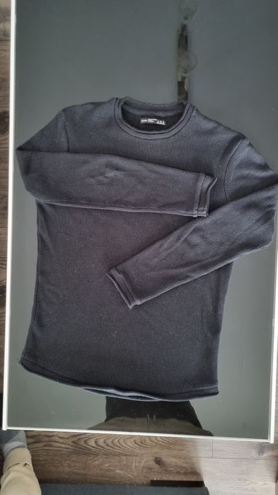 Bershka / 3 Pullovers [SIZE S]