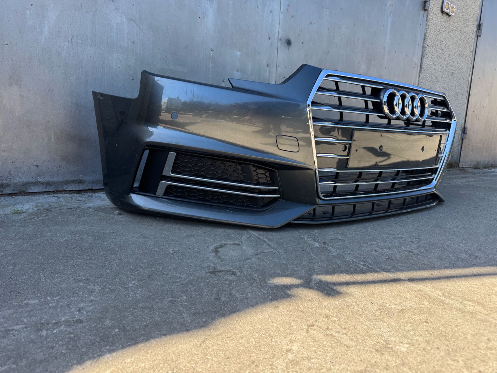 Bară față Audi A4 B9 S-line