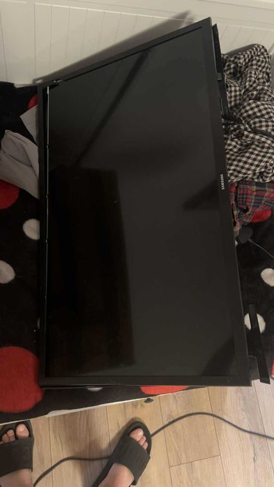 televizor ue32t4307 samsung telecomanda