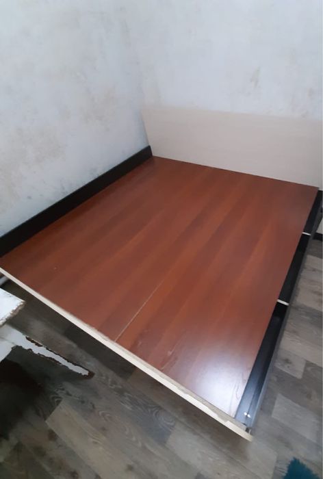 Продам кровать недорого