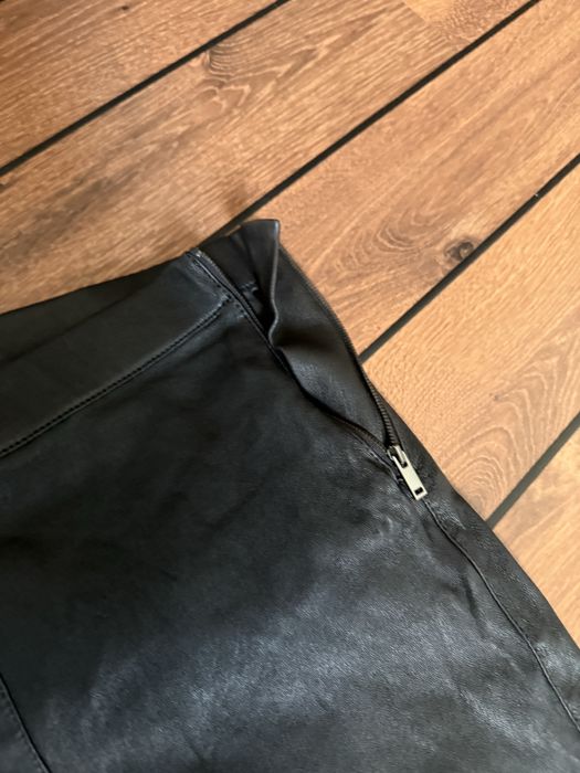 Pantaloni din piele naturala Massimo Dutti 36
