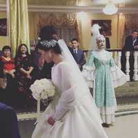 Сдам платье свадебное вместе с камзол тиар, диадемой см.фото)