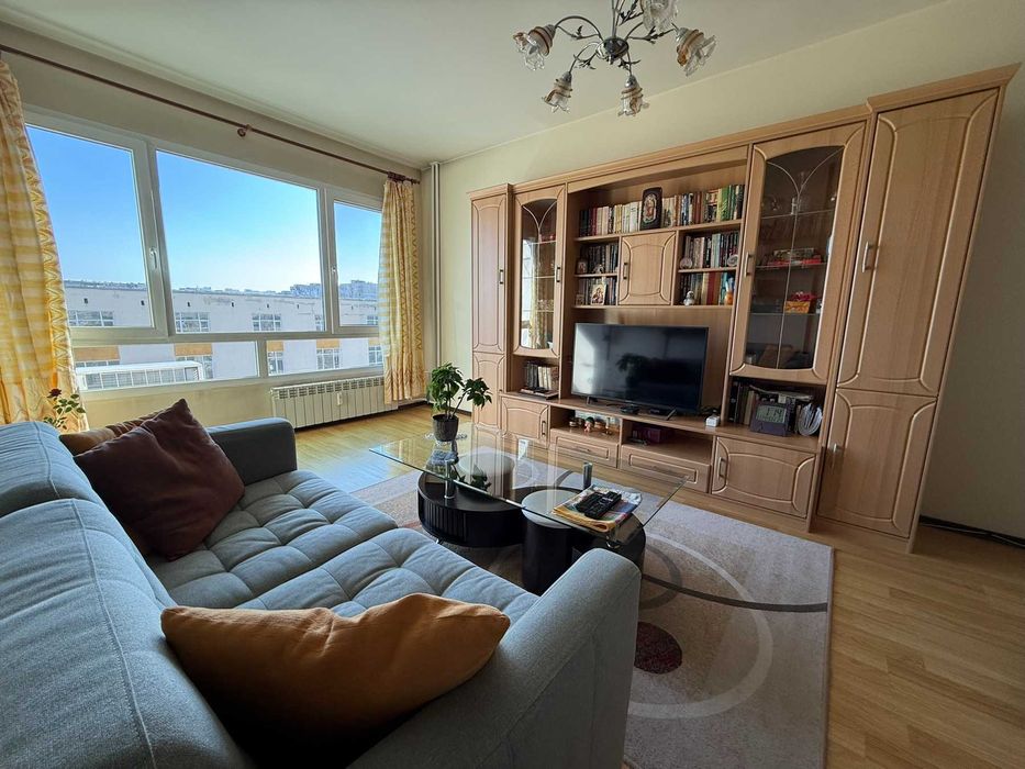 2-стаен апартамент в Люлин 9