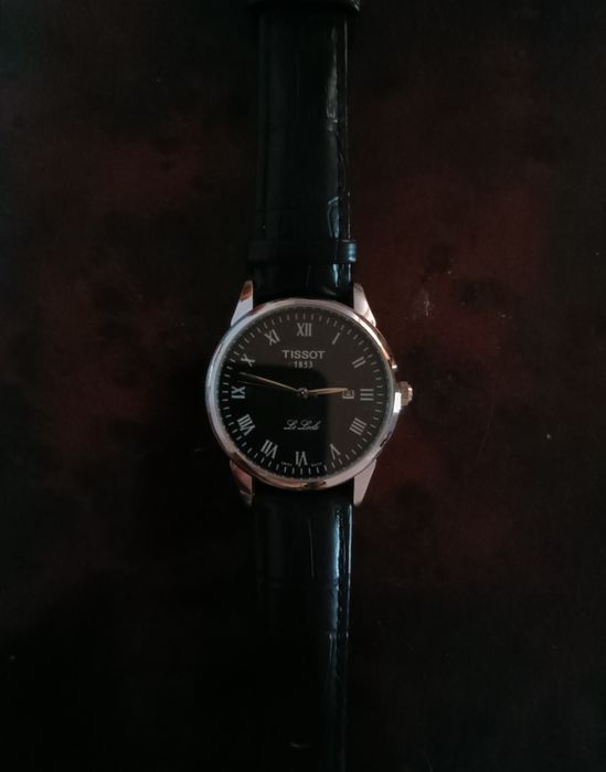 Продаю часы tissot мужские, новые
