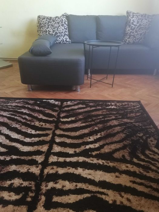 Caut colegă de apartament studentă – zona Valea Aurie