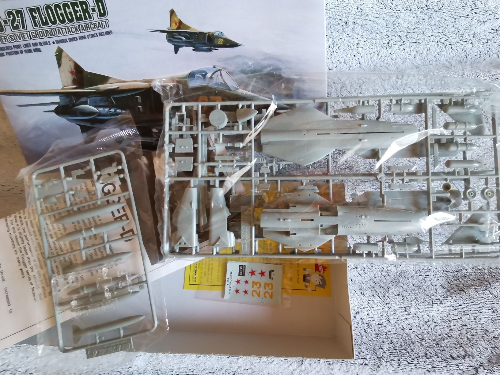 Macheta kit Mig-27 Flogger D, Academy (Revell,Italeri,Tamiya,Fujimi)