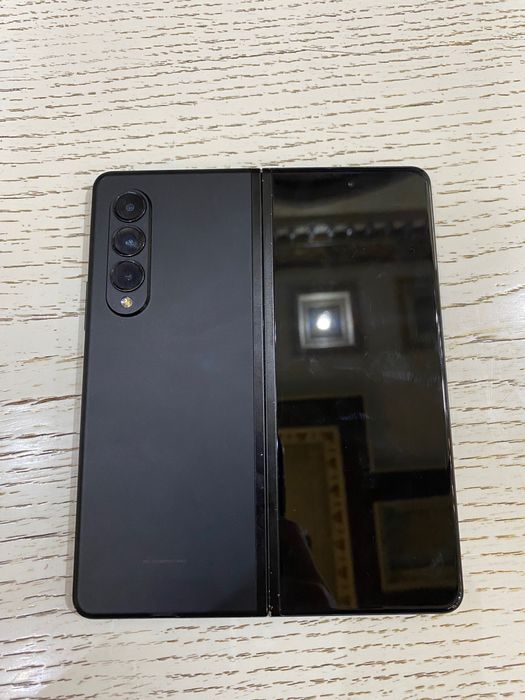 Samsun Galaxy Z Fold3 5G