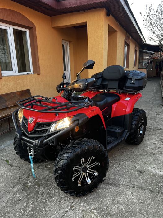 Vând ATV Cf Moto 520L