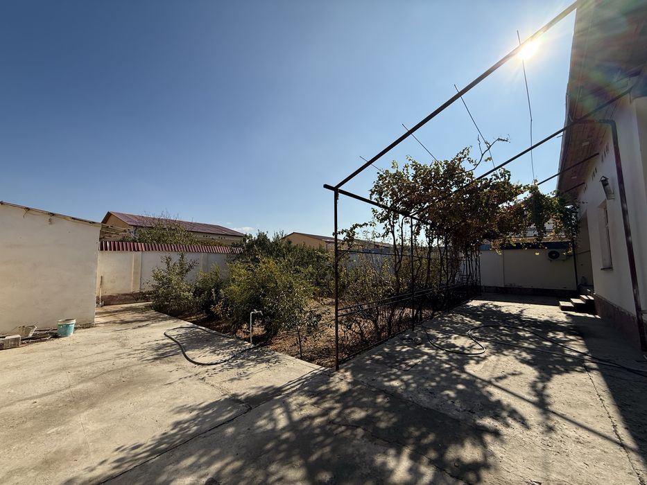 6 сотихли катеж сотилади