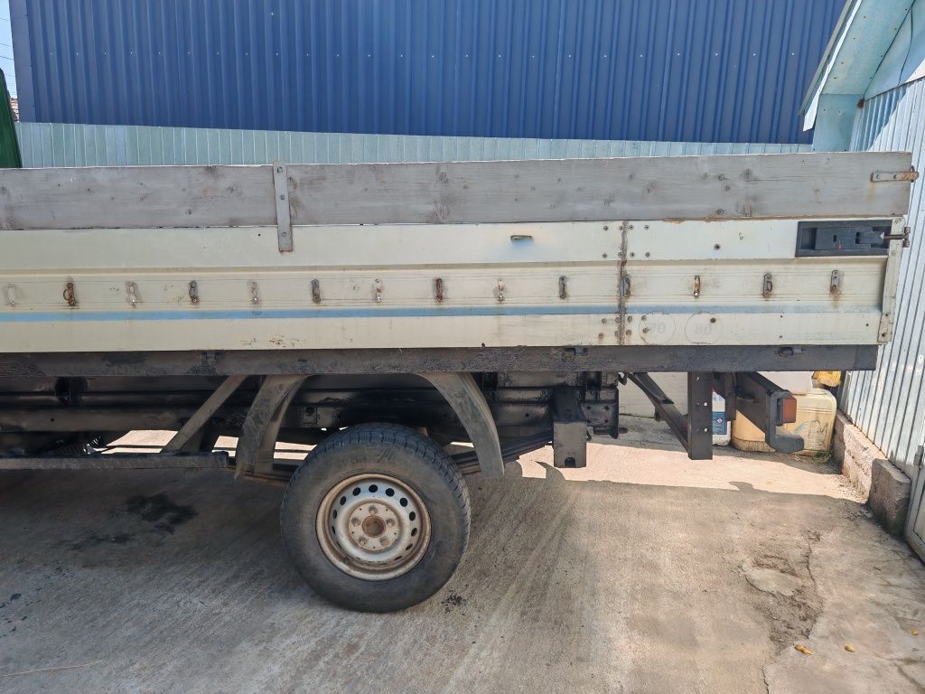 Camioneta/Autoutilitara MERCEDES 2.2