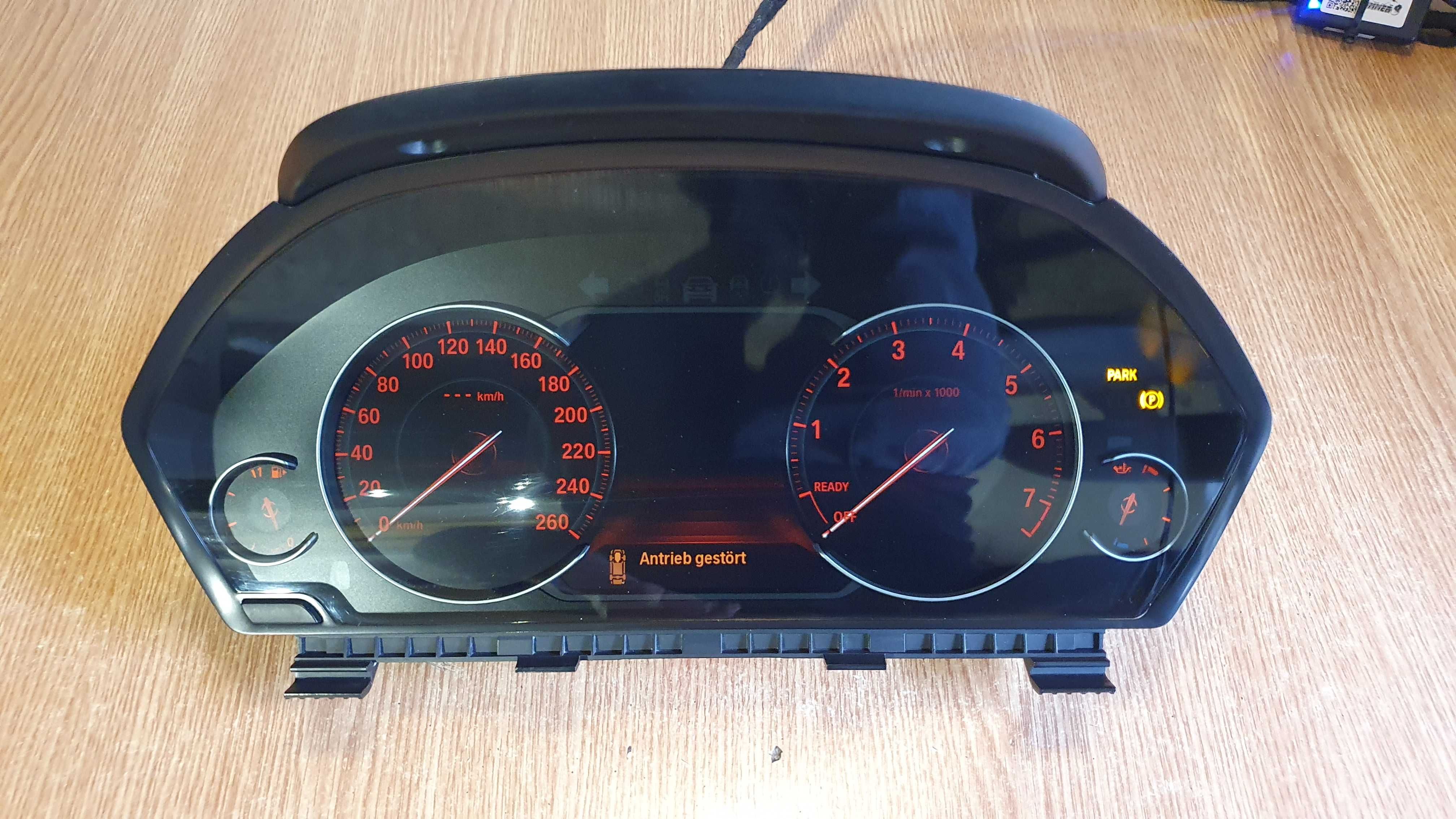 Ceasuri bord BMW f30 f31 f34 f32 f33 f36 full digitale montaj