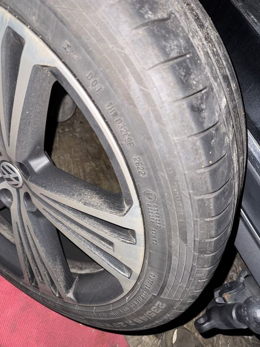 8 anvelope Continental , 235/55/18, 235/45/20