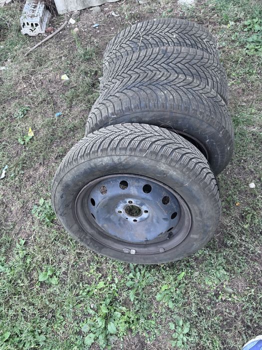 Cauciucuri de iarna cu jante