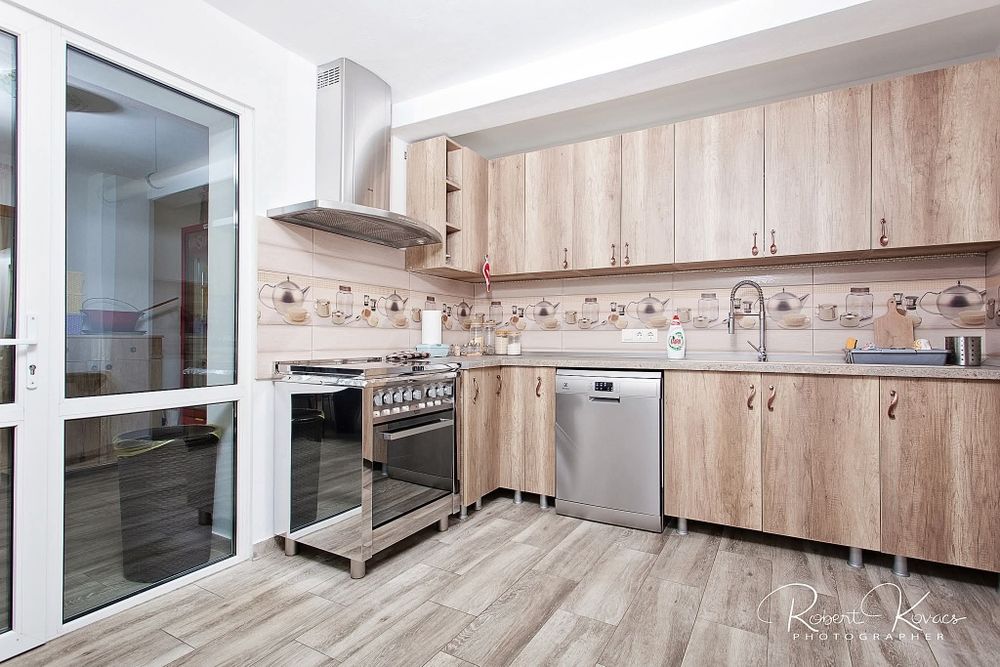 Cabana / Pensiune de vânzare – Stațiunea Colibița, zonă premium