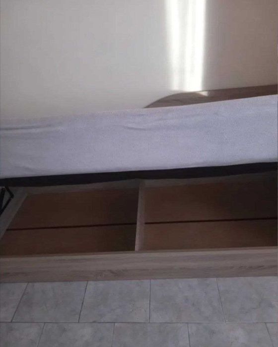 Две легла с матраци