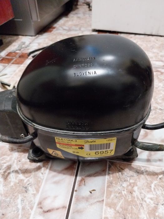 Compresor combina frigorifica Indesit