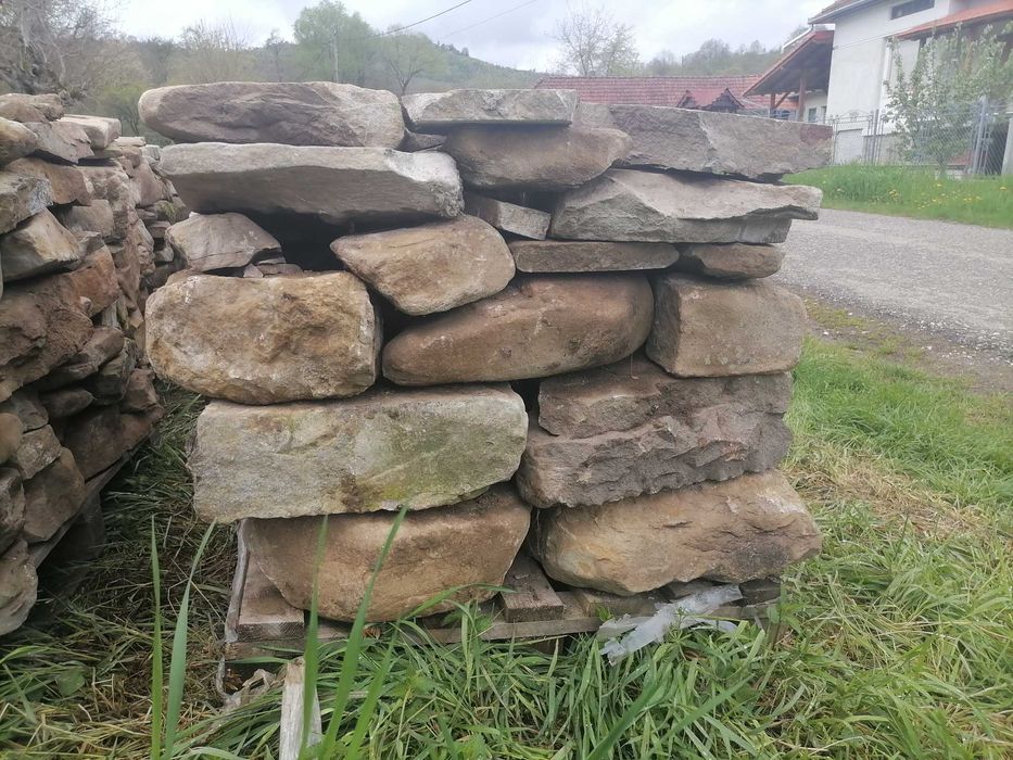Piatra naturala pentru amenajari gradini, filigorii,ziduri