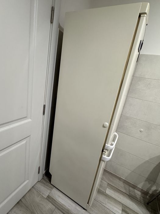 Combina frigorifica Bosch duo system / 333 l / 2 motoare