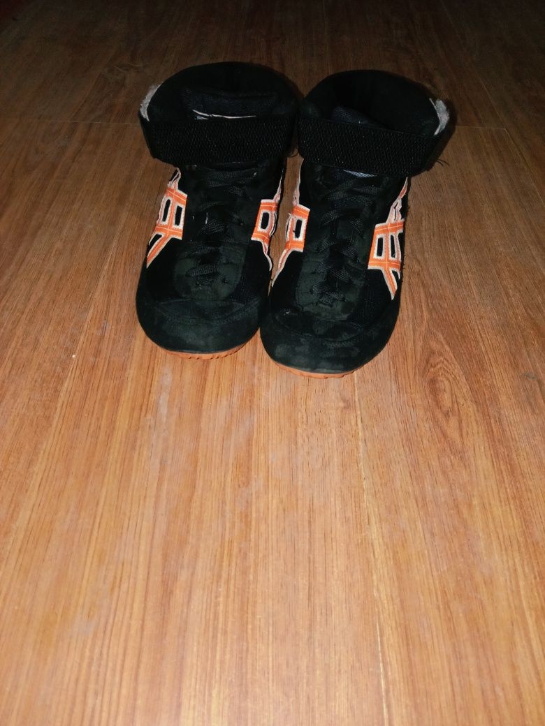 Barsovka asics 39 razmer