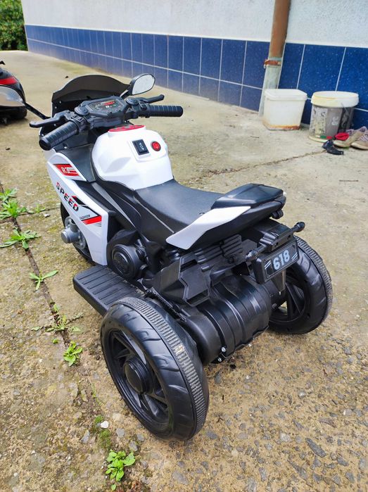 Акумулаторен мотор Moni - HIRiCANE MDX 618