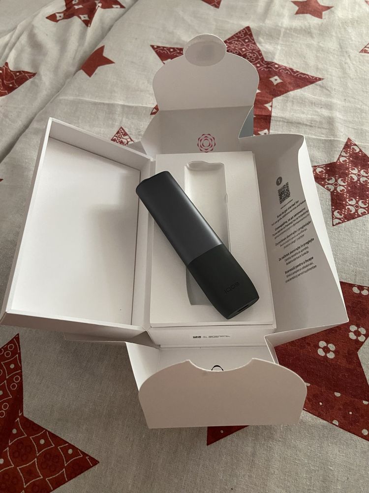 Vand Iqos ILUMA One ca nou, cu garantie + scrumiera ceramica Iqos