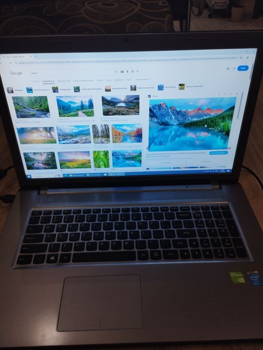 Лаптоп  Lenovo 17 '' Idea PadZ710