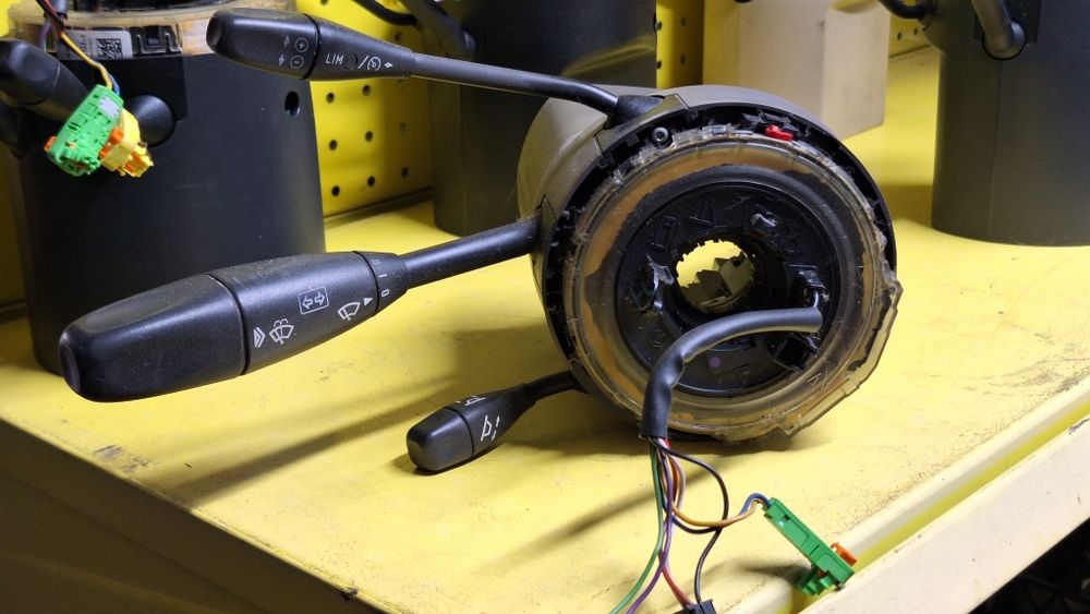 Лостове за чистачки, лентови кабели Mercedes w211,w204,w212,w164,w221,