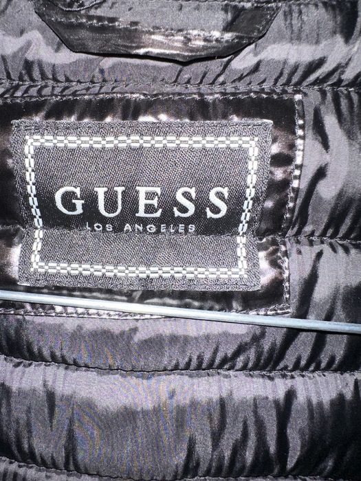 Женско яке Guess