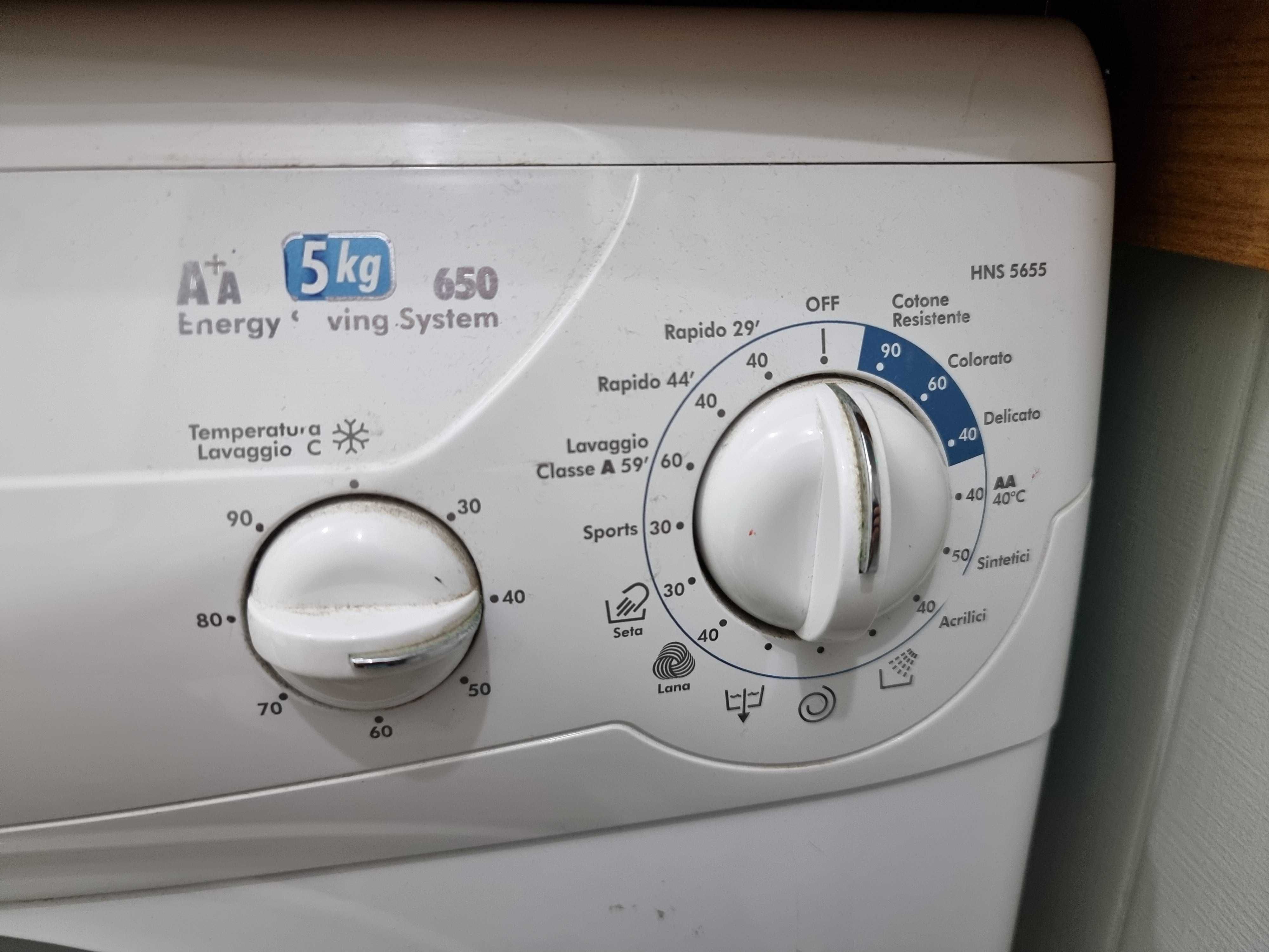 Пералня Hoover HNS 5655 5кг